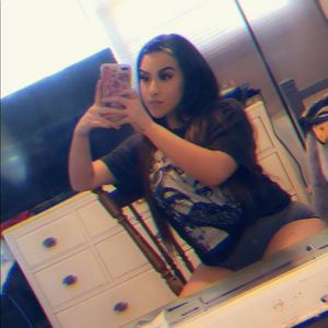 Meet your Posher, Kellina